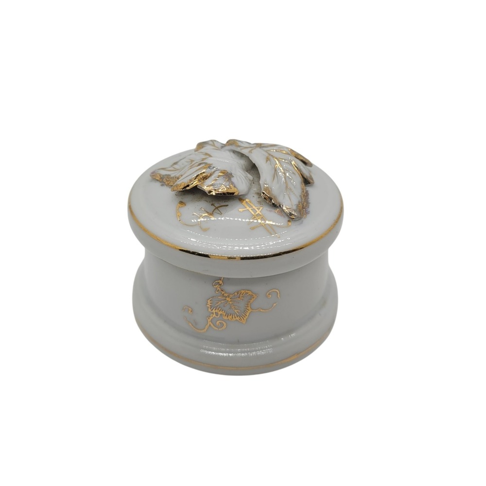 L&M Bond Ware Vintage Porcelain Trinket Box Gold Gilt Grape Leaf White Vanity‎